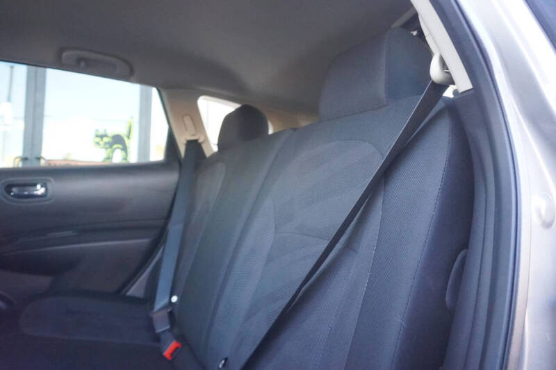 2015 Nissan Rogue Select S