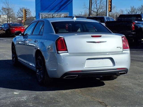 2023 Chrysler 300 S V6