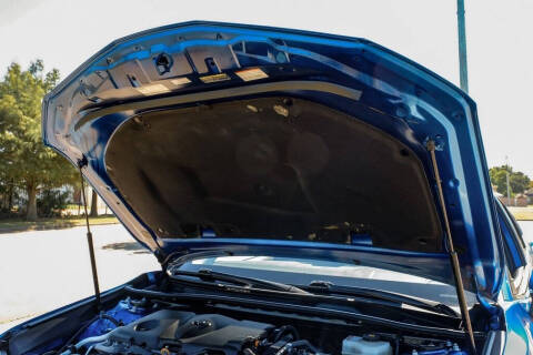 2020 Toyota Camry Hybrid LE