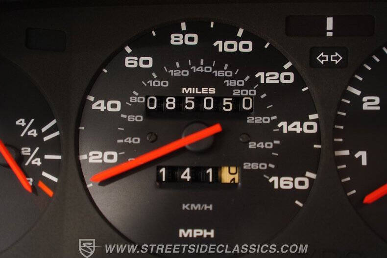 1985 Porsche 944