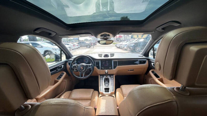 2017 Porsche Macan S