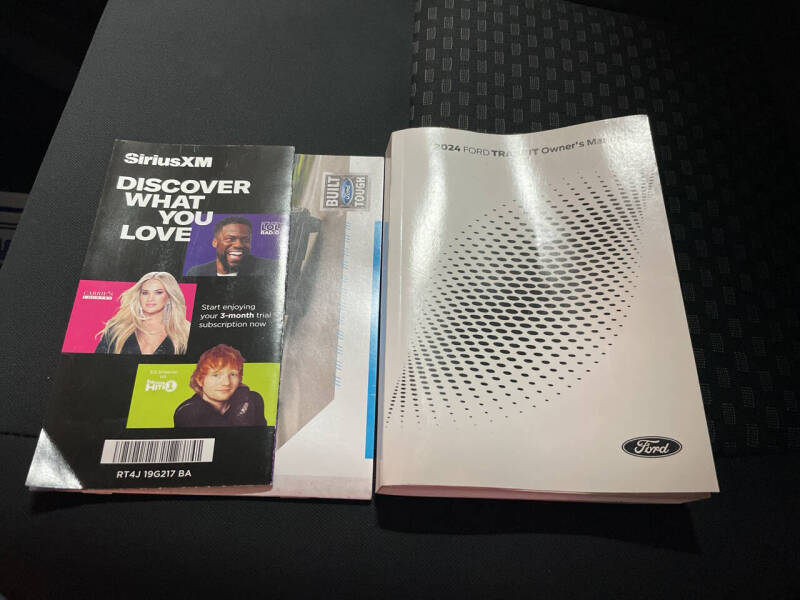 2024 Ford Transit 250