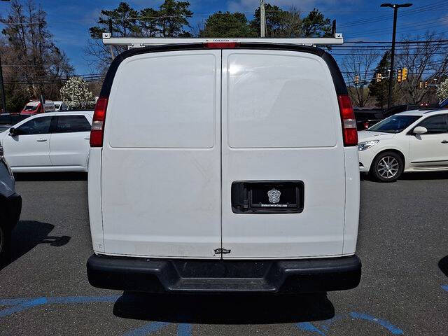 2021 Chevrolet Express 2500
