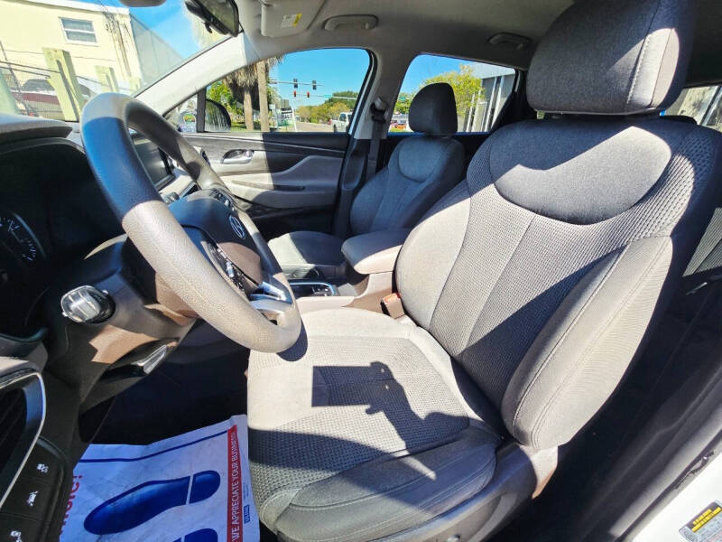 2019 Hyundai Santa Fe SEL 2.4L