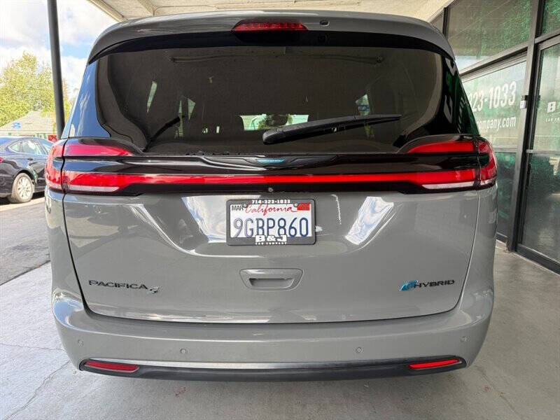 2021 Chrysler Pacifica Hybrid Limited