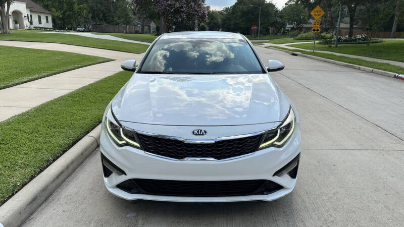 2019 Kia Optima LX photo 42