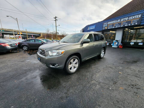 2008 Toyota Highlander for sale at Goodfellas Auto Sales LLC in Clifton NJ