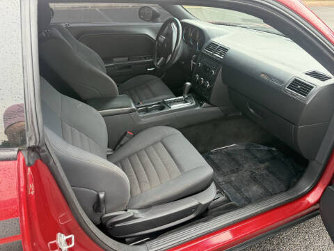 2010 Dodge Challenger SE