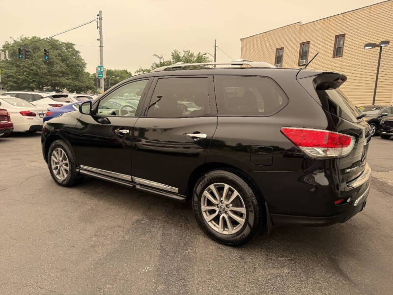 2014 Nissan Pathfinder SL