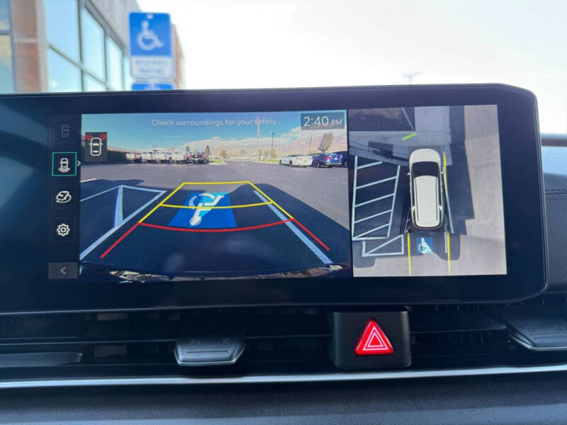 2025 Kia Carnival Hybrid SX