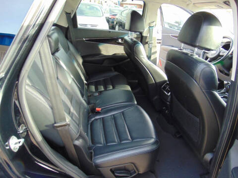 2018 Kia Sorento EX V6