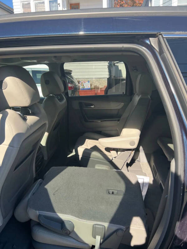 2016 Chevrolet Traverse LTZ