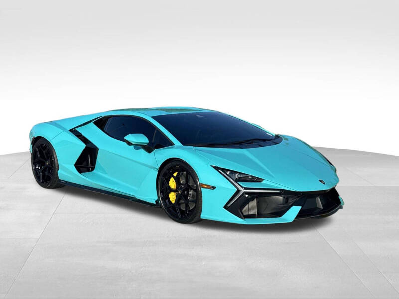 2024 Lamborghini Revuelto