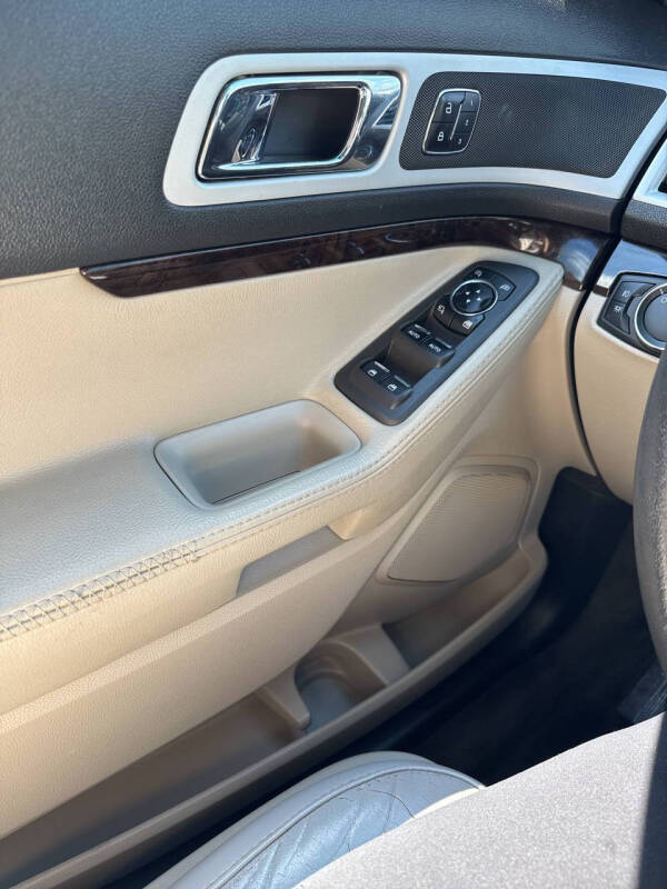 2014 Ford Explorer Limited