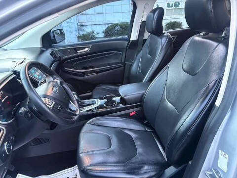 2017 Ford Edge Titanium