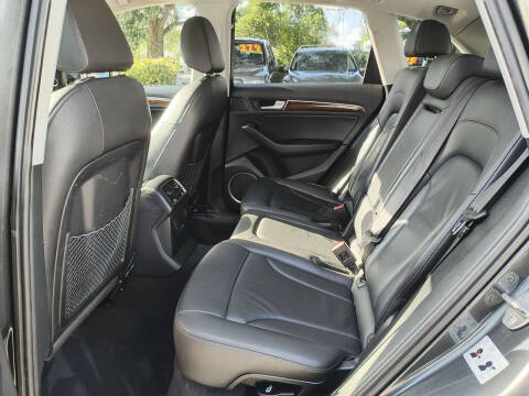 2017 Audi Q5 2.0T quattro Premium Plus