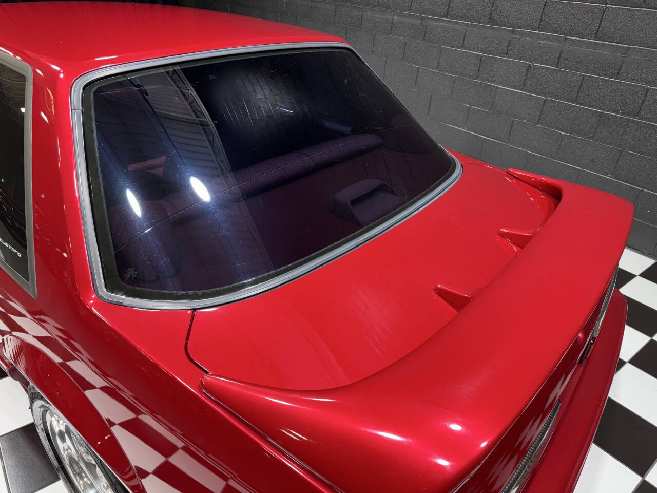 1991 Ford Mustang 34