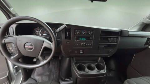 2024 GMC Savana 2500
