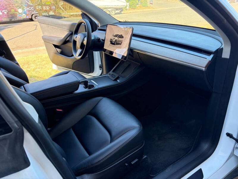 2022 Tesla Model Y Long Range