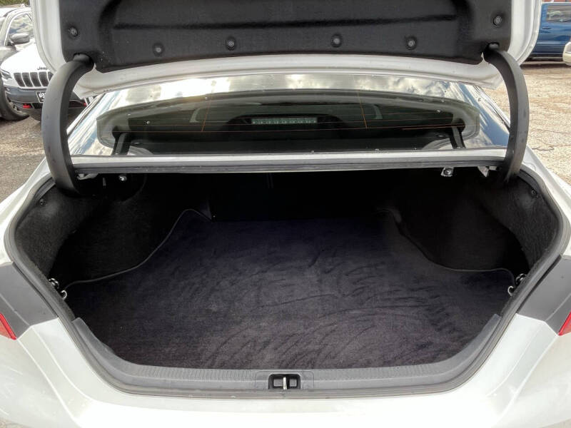 2023 Toyota Camry XSE V6