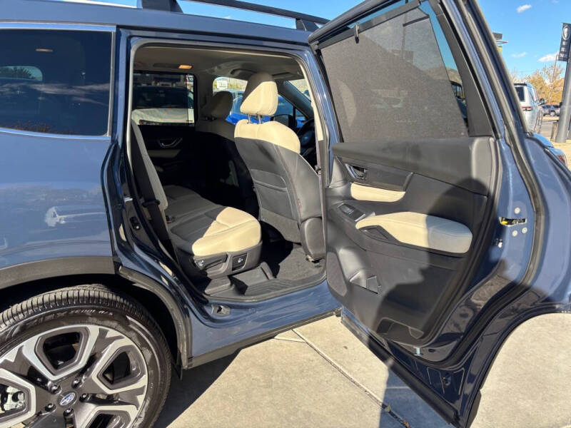 2023 Subaru Ascent Limited 8-Passenger