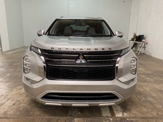 2025 Mitsubishi Outlander PHEV SEL