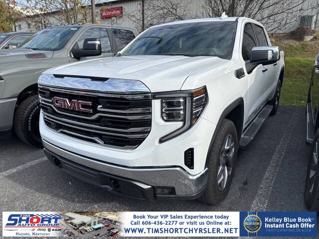 2022 GMC Sierra 1500 SLT's photo