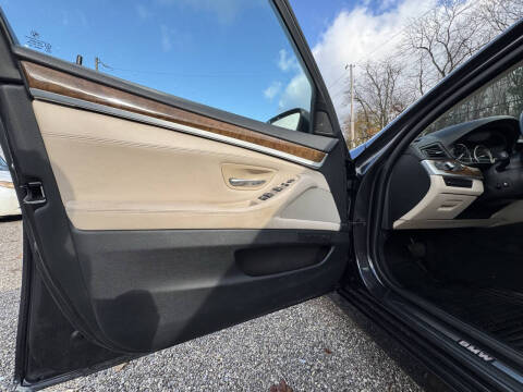 2013 BMW 5 Series 550i xDrive