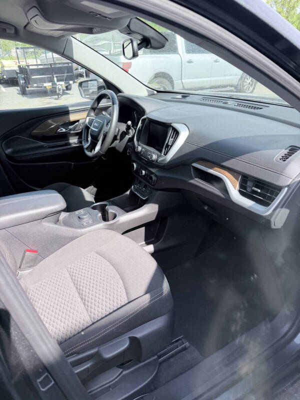 2020 GMC Terrain SLE