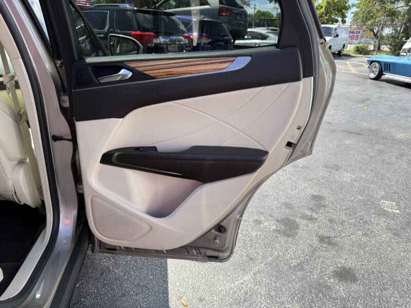 2015 Lincoln MKC