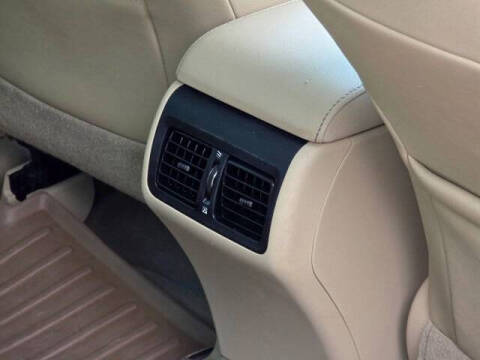 2013 Toyota Camry XLE V6