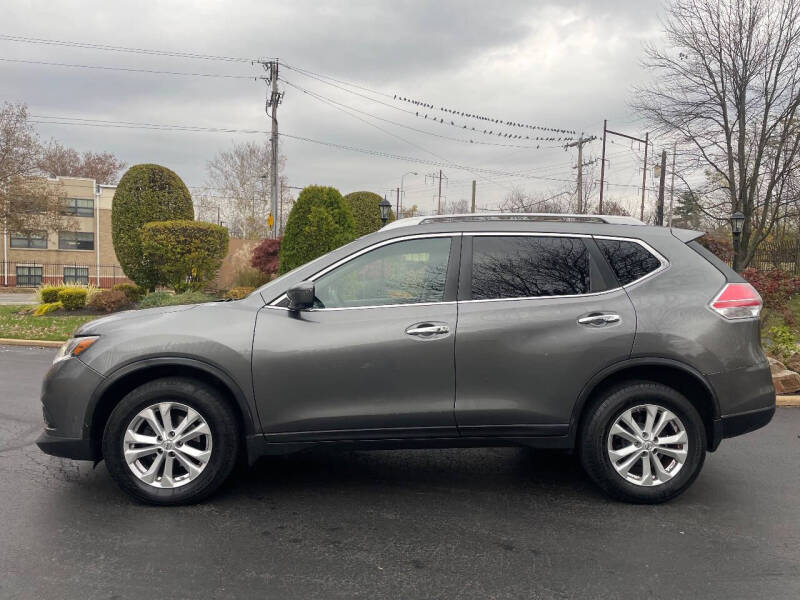 2016 Nissan Rogue SV