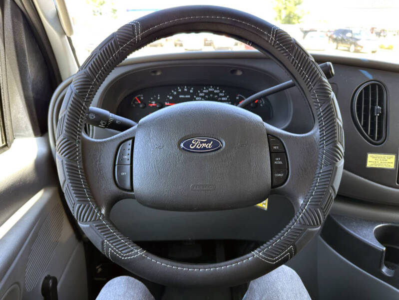 2008 Ford E-Series E-350 SD