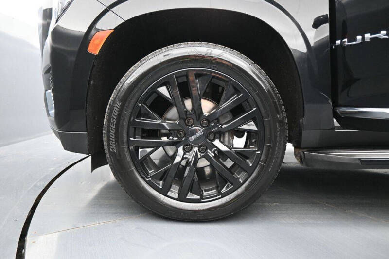2022 GMC Yukon SLT