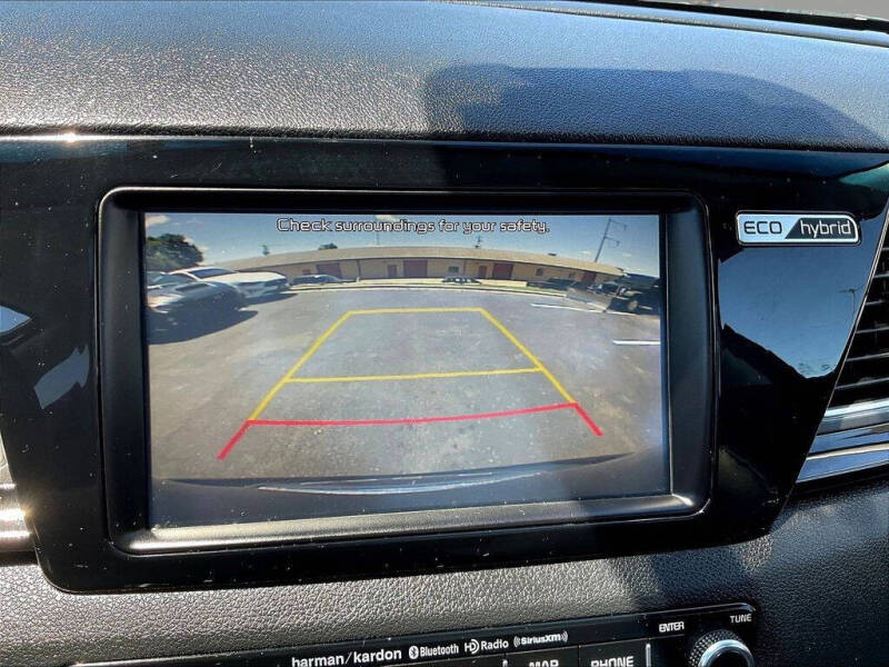 2018 Kia Niro Touring - Photo 14