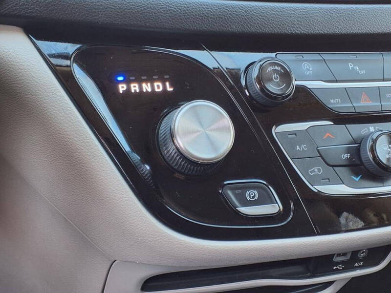 2018 Chrysler Pacifica Touring L