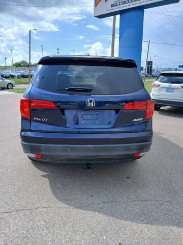 2017 Honda Pilot EX