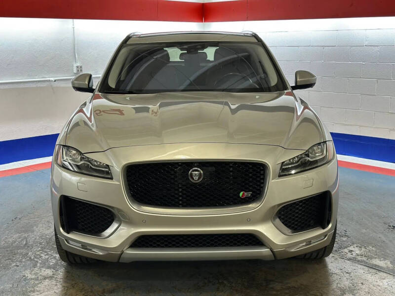 2017 Jaguar F-PACE S