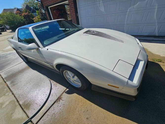 1984 Pontiac Firebird