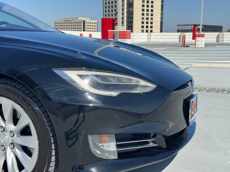 2016 Tesla Model S