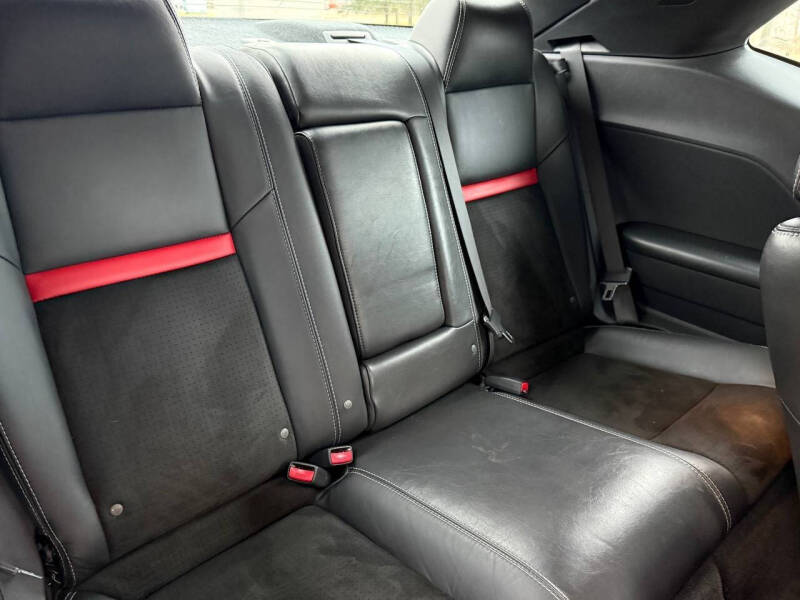 2010 Dodge Challenger SRT8