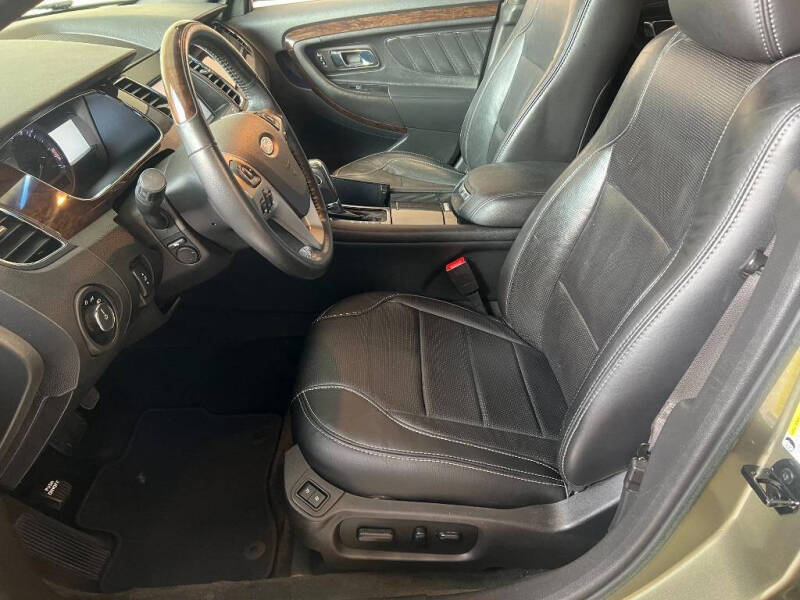 2013 Ford Taurus Limited