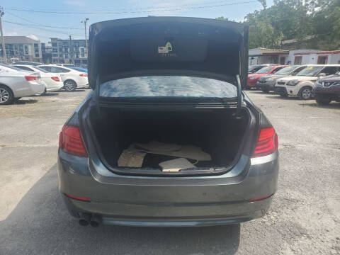 2012 BMW 5 Series 528i