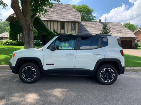 2015 Jeep Renegade for sale at You Win Auto in Burnsville MN