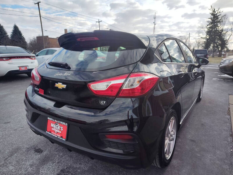 2017 Chevrolet Cruze LT Auto