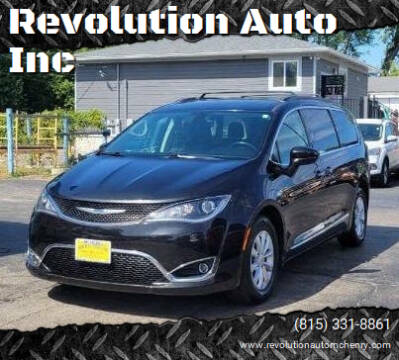 2017 Chrysler Pacifica Touring-L