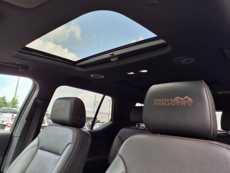 2023 Chevrolet Traverse High Country