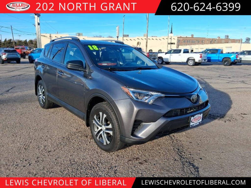 2018 Toyota RAV4 LE's photo