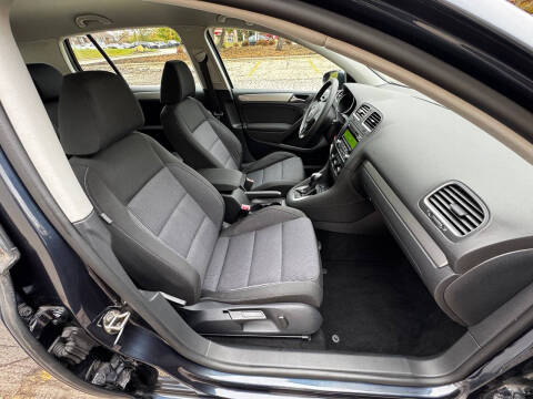 2014 Volkswagen Golf 2.5L PZEV