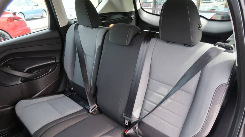 2019 Ford Escape S
